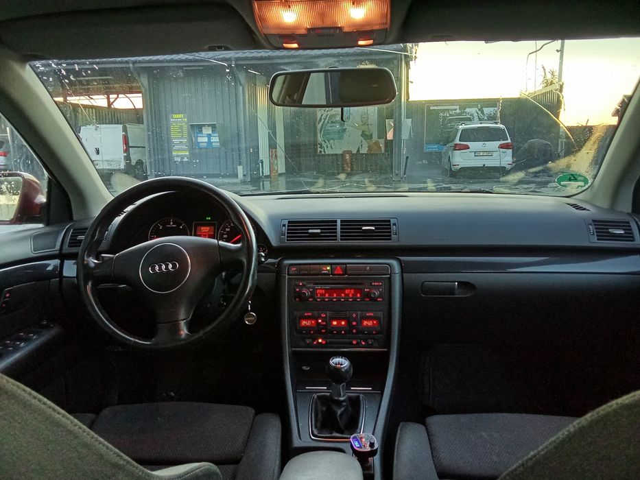 Vând audi A4 B6 acte valabile+fiscal