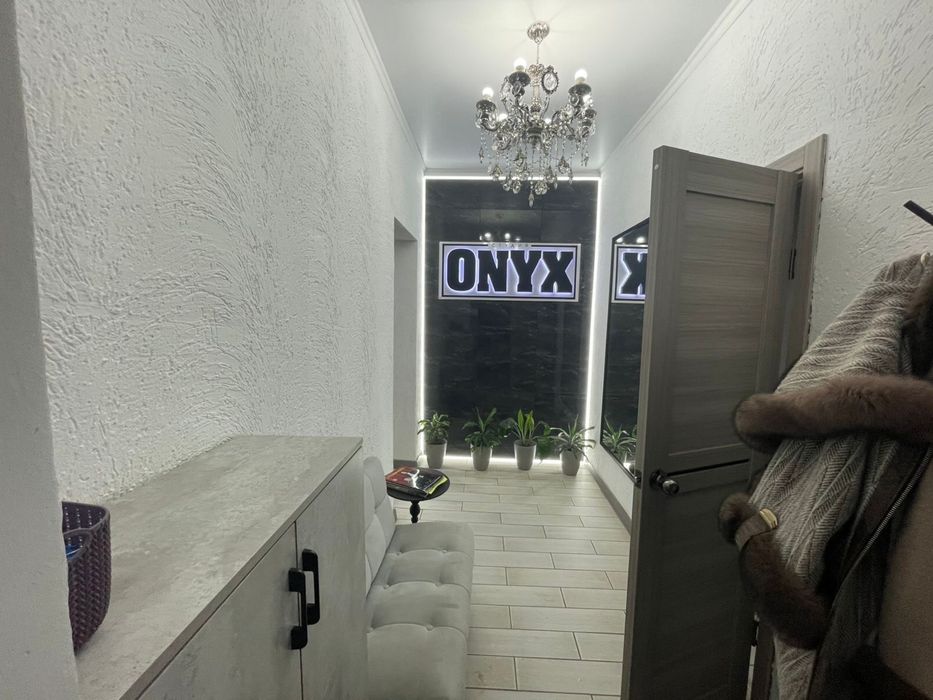 Аренда места для маникюра