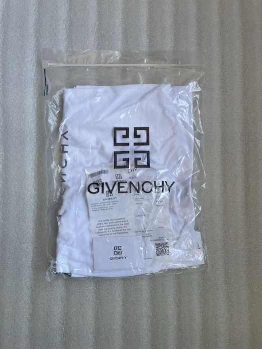 Тениска Givenchy оригинал!