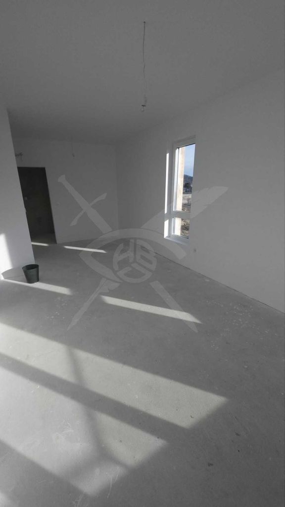 Продава се Къща в Варна, Виница - 204 кв.м за 2032 €/кв.м - Снимка #4