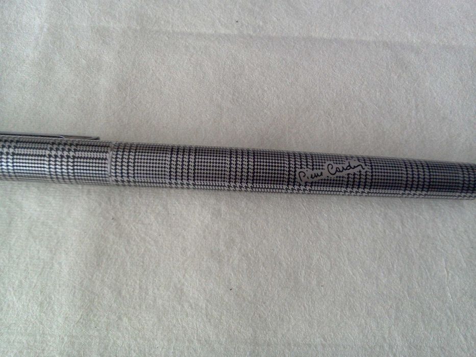 Stilou Pierre Cardin, peniță placată aur, cartuș - stare perfectă