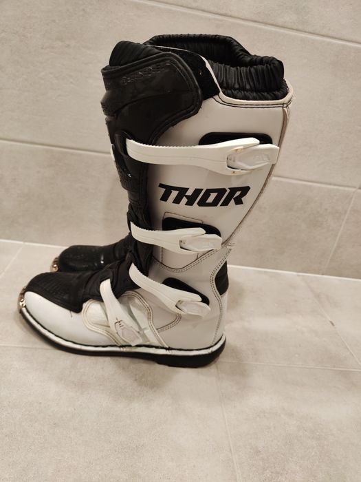 Кросови ботуши THOR 44.5 номер