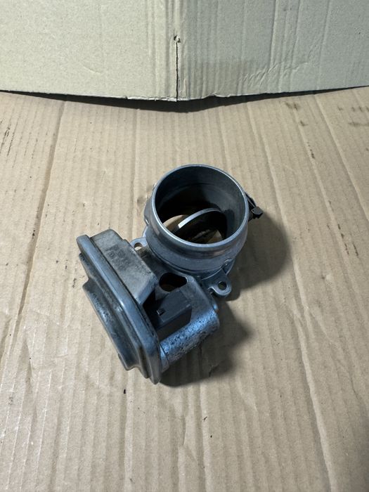 Clapeta de acceleratie BMW n47d20a 177cp e60 e61 e90 e91