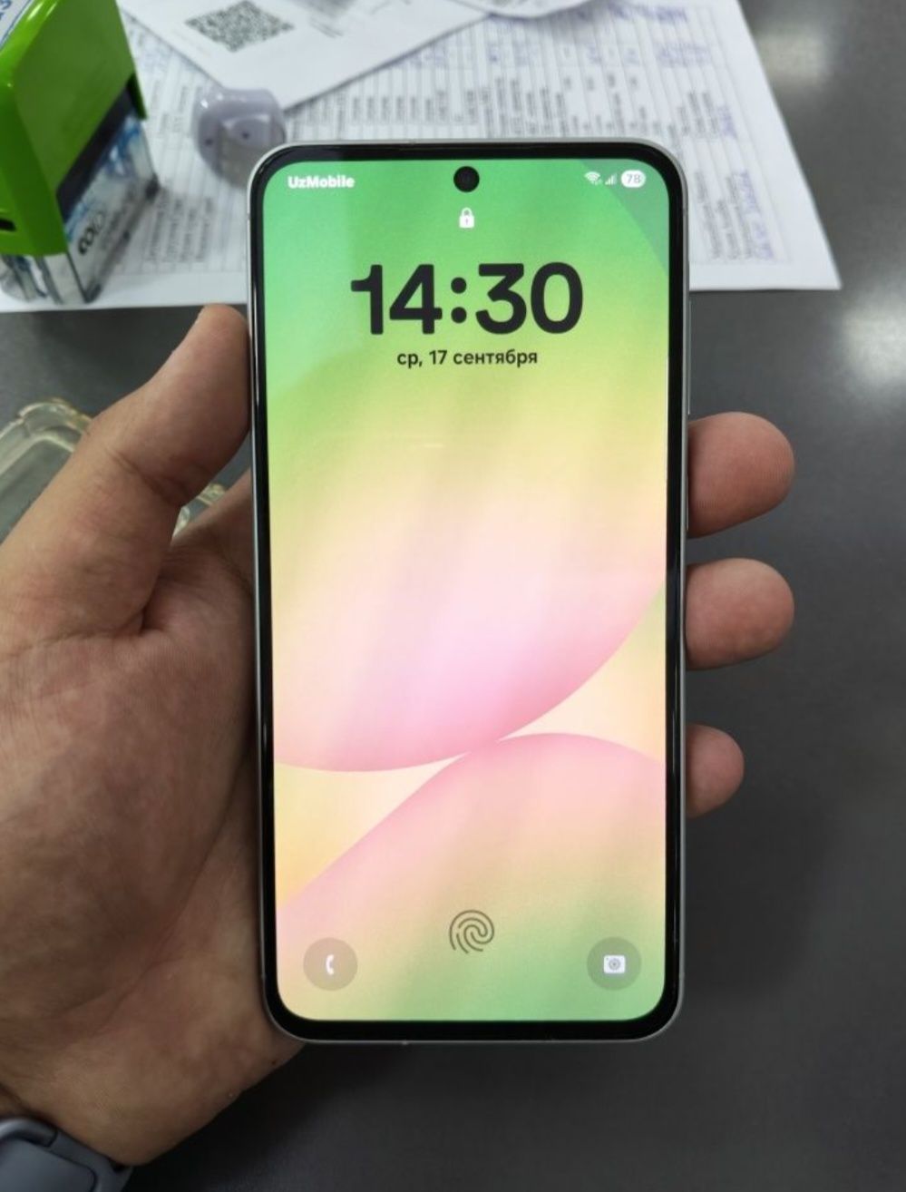 Samsung Galaxy A56 5G  8/128 Vetnam sotiladi