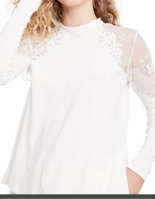 Top ivory Free People M