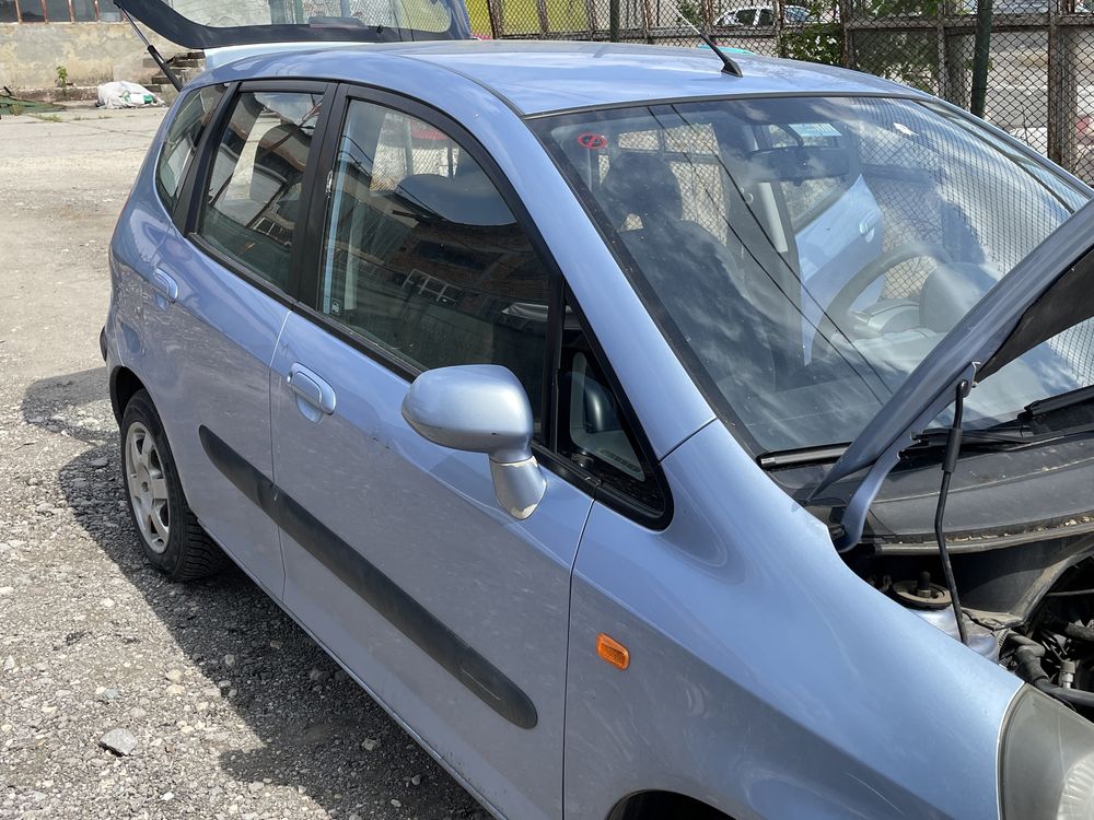 Honda Jazz 2003 1.4 на части