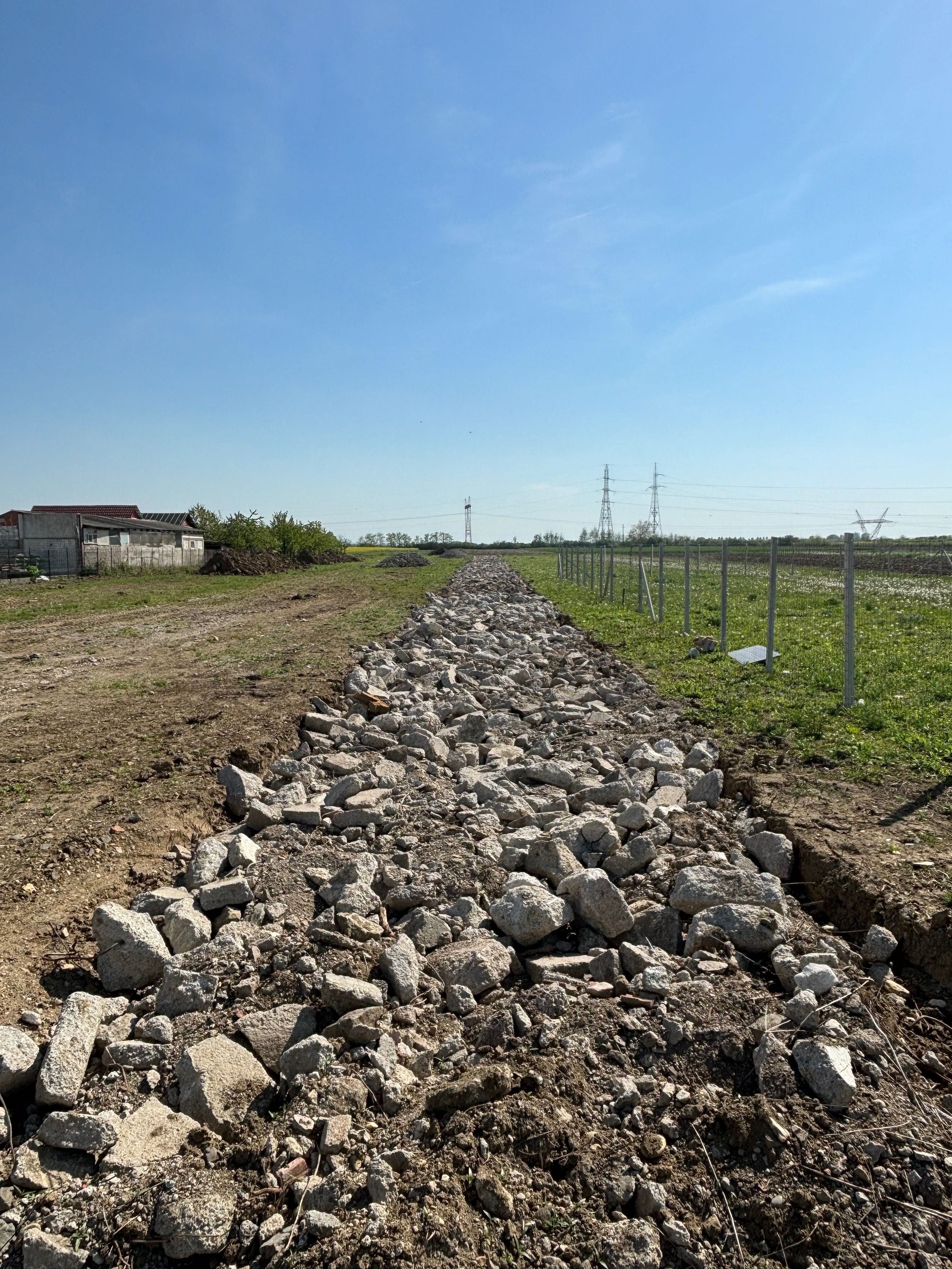 Moloz din demolări pentru drumuri/terasamente
