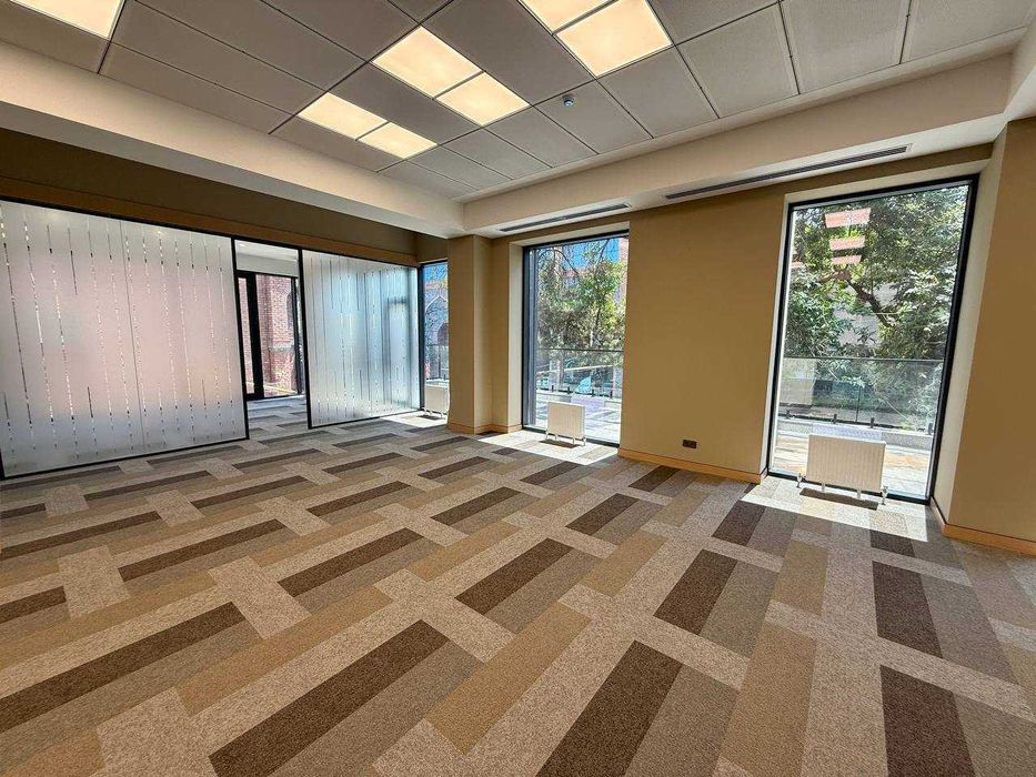 Аренда офисов в Solid Premium | 112–113 м² | Центр города