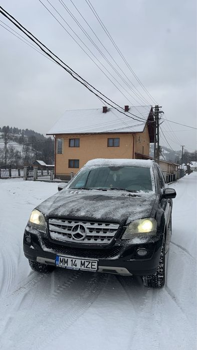 Masina Mercedes Ml320 4 MATIC