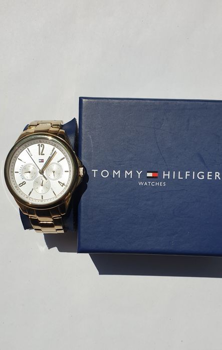 Ceas de damă Tommy Hilfiger – original, impecabil, cu cutie