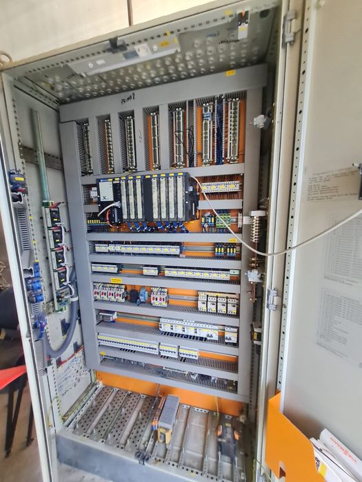 Spălatorie auto self automatizare pentru 4 Boxe