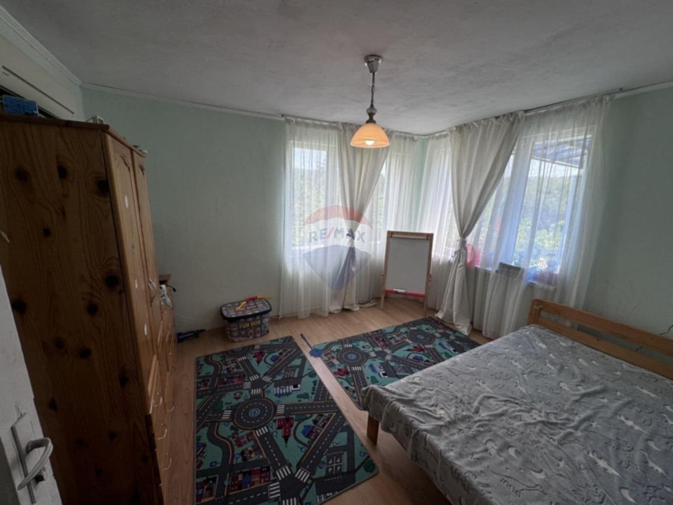 Двуетажна къща, с.Долище, обл. Варна