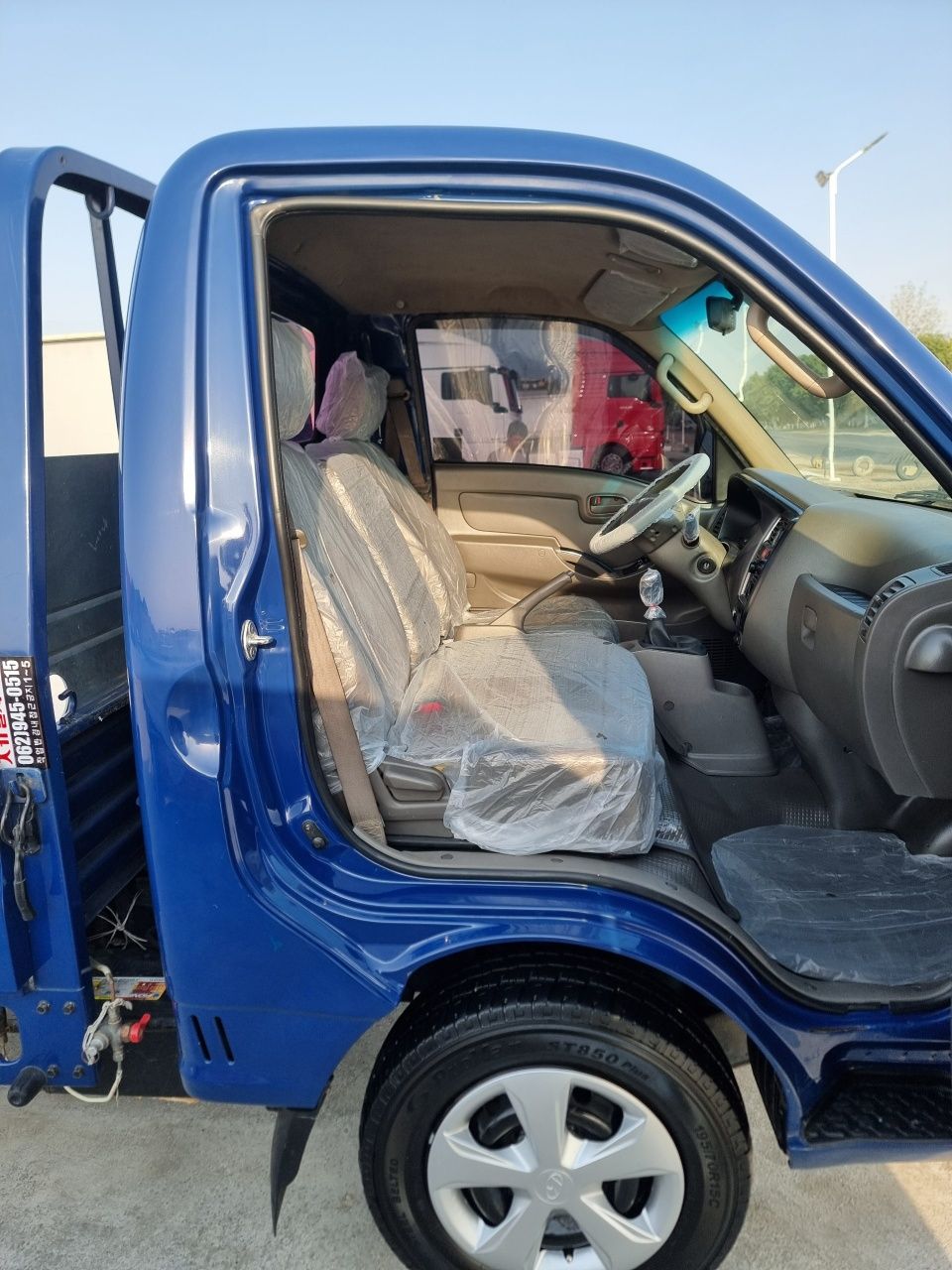 Hyundai Porter||
723-эълон рақами
 Йили 2015
 Пробег 513000.км 
 Гидра