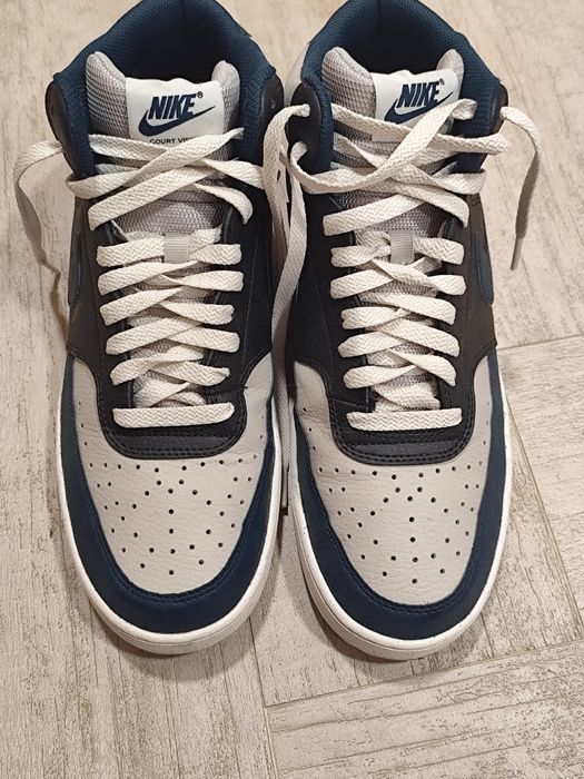 Мъжки кецове Nike Court Vision Mid