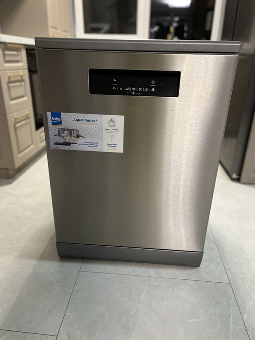 Masina de spalat Beko DFN38530X- inox 15 seturi 8 programe