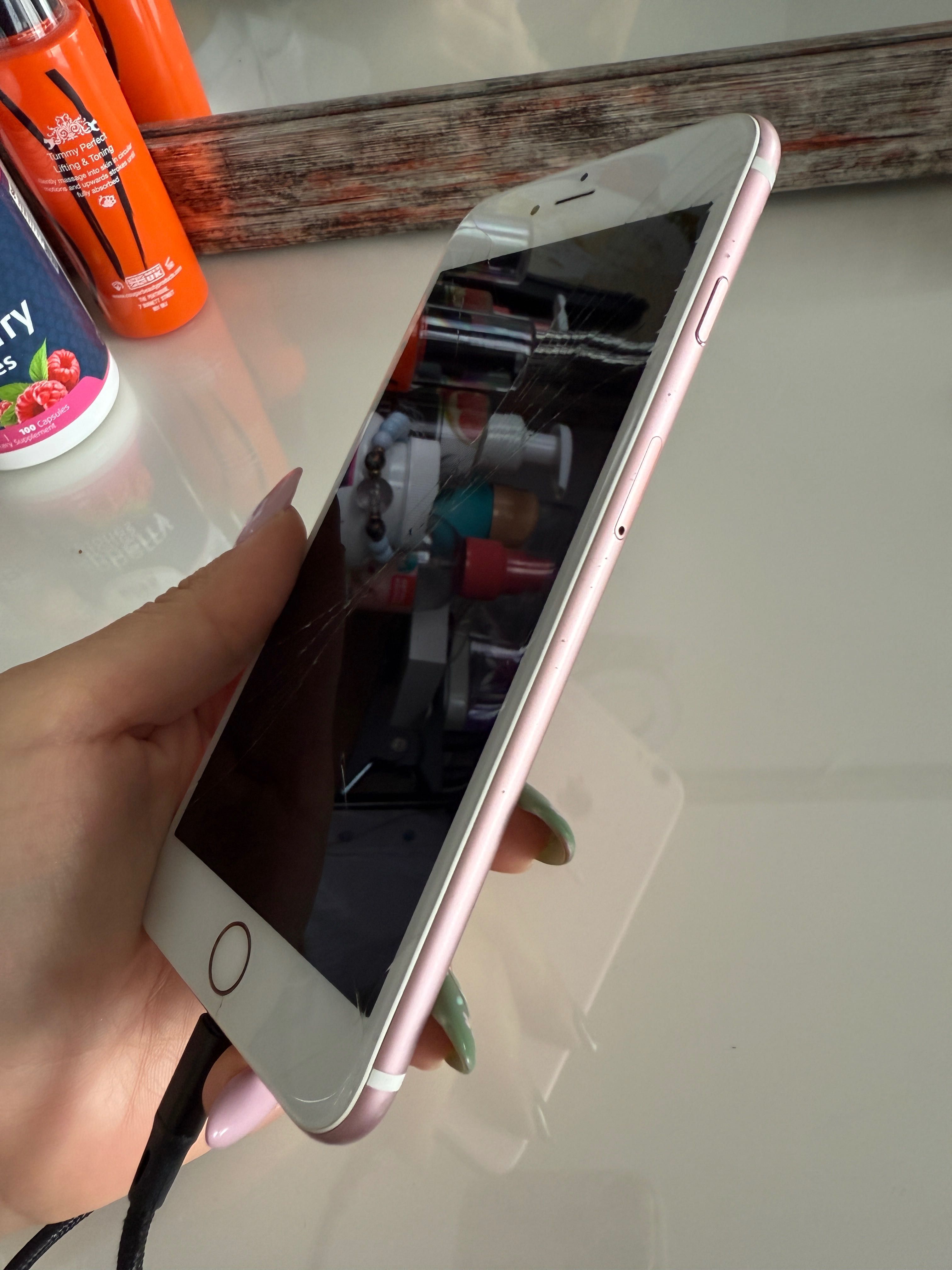 iPhone 6S Plus розов