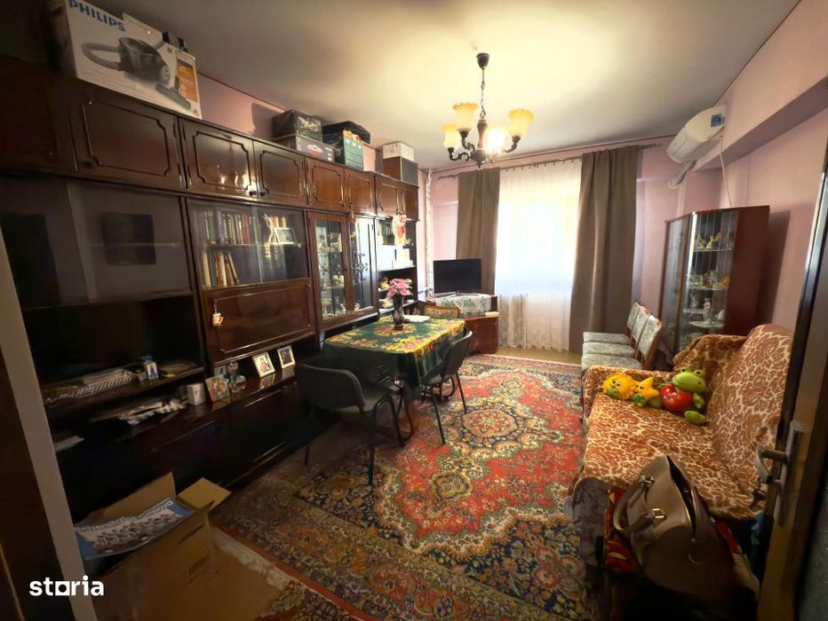 Apartament 3 camere decomandat, 66,8mp, Calea Bucuresti, zona Mall Ele
