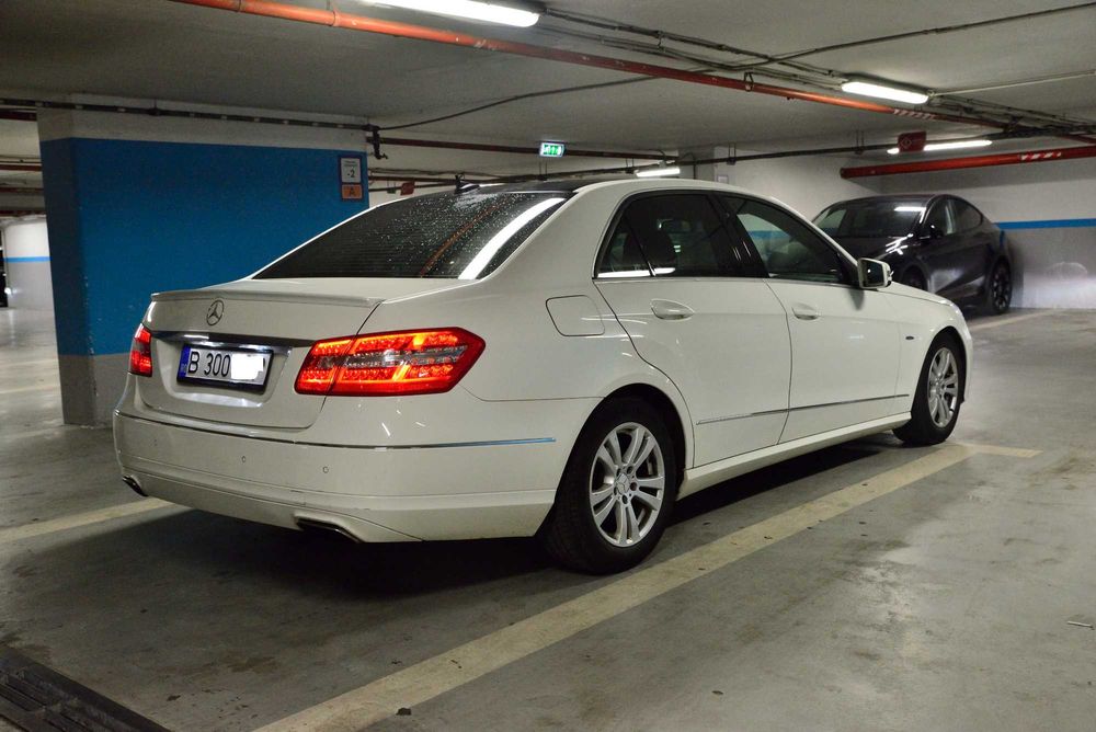 Mercedes E class w212  Avantgarde
