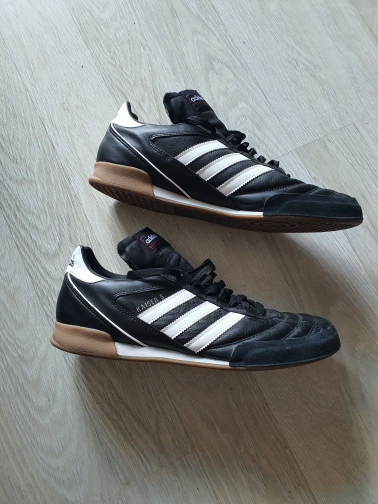 Футболни обувки "Adidas Kaiser 5"