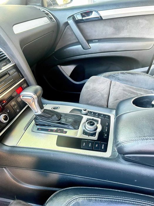 АУДИ Q7 2012г 3.0дизел 245кс уникат