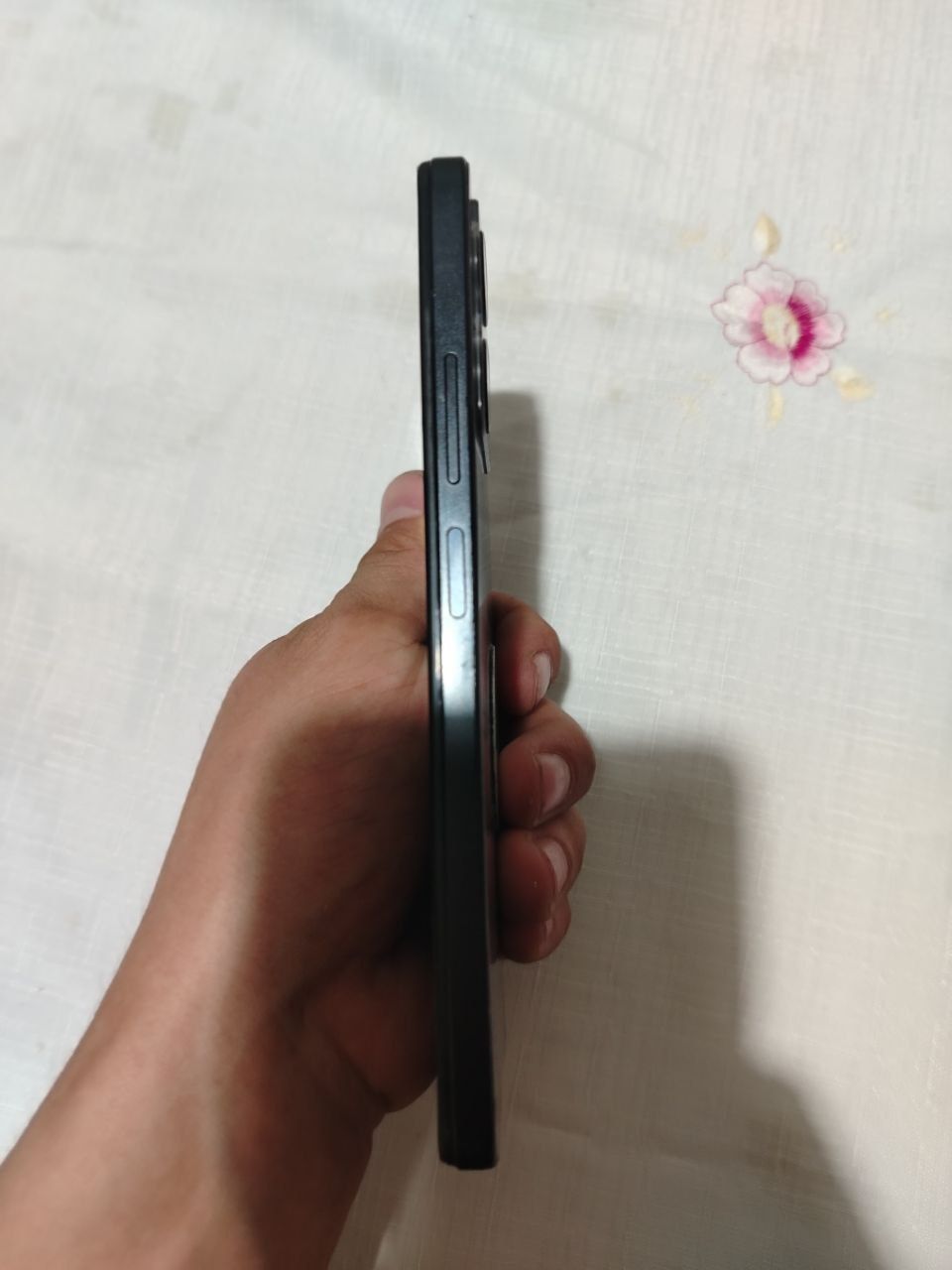 Srochna sotaman Redmi note 12