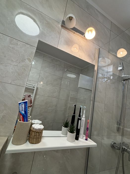 Set oglinda raft + aplica  baie