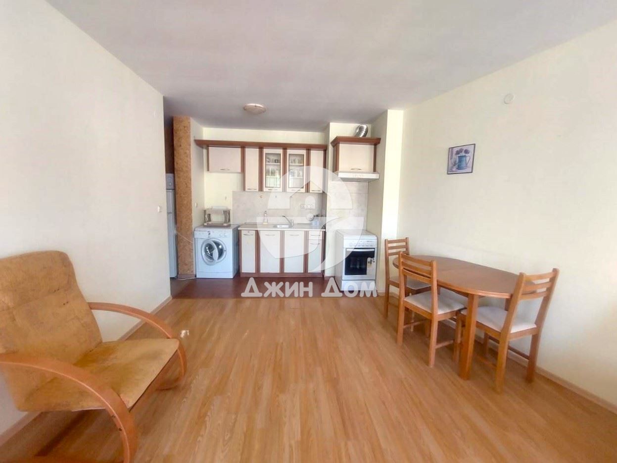 Продава се Тристаен апартамент в к.к. Елените - 107 кв.м за 701 €/кв.м - Снимка #1