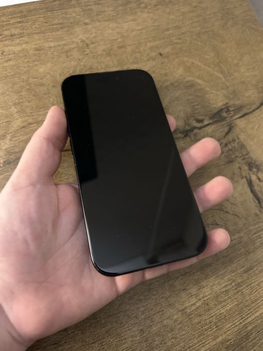 iPhone 15 Black 256GB Перфектен