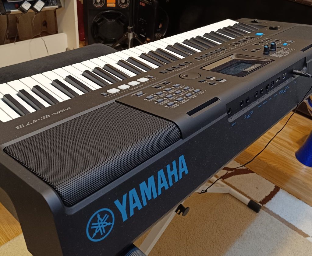 Orgă Yamaha PSR-e473