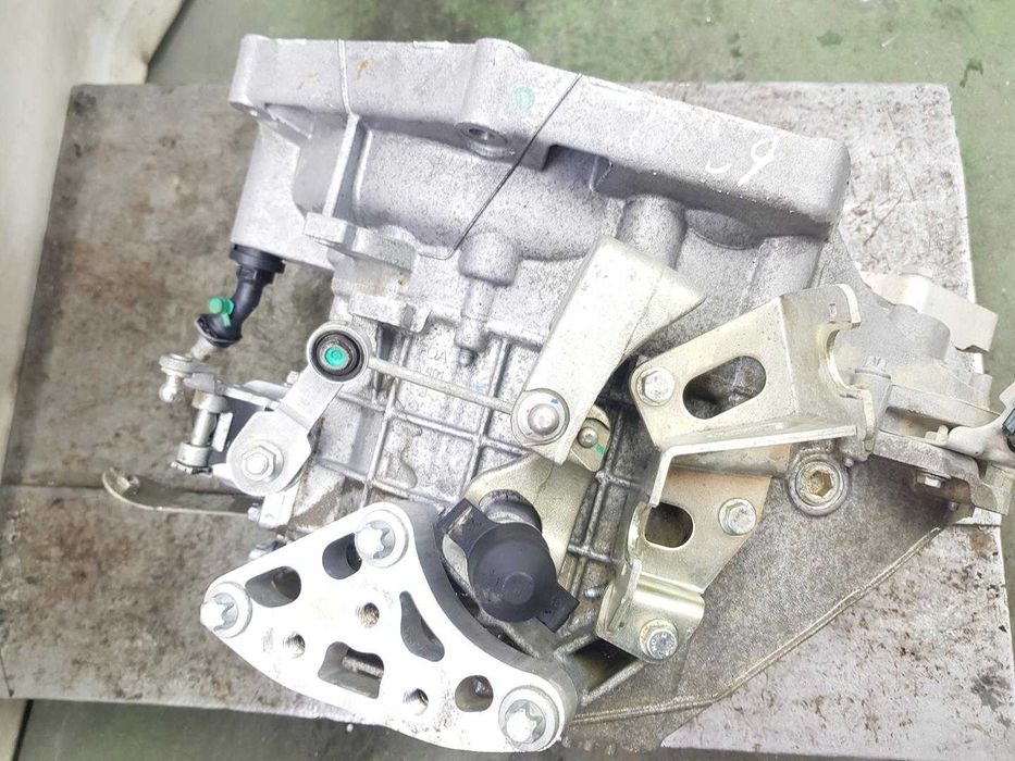 Cutie viteze Fiat Doblo II Facelift ; 1.6 Multijet; 6 Viteze; 55220248