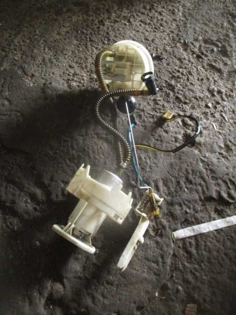 Pompa motorina rezervor AUDI A4 B5 PASSAT motor 1,9 diesel AFN AHU