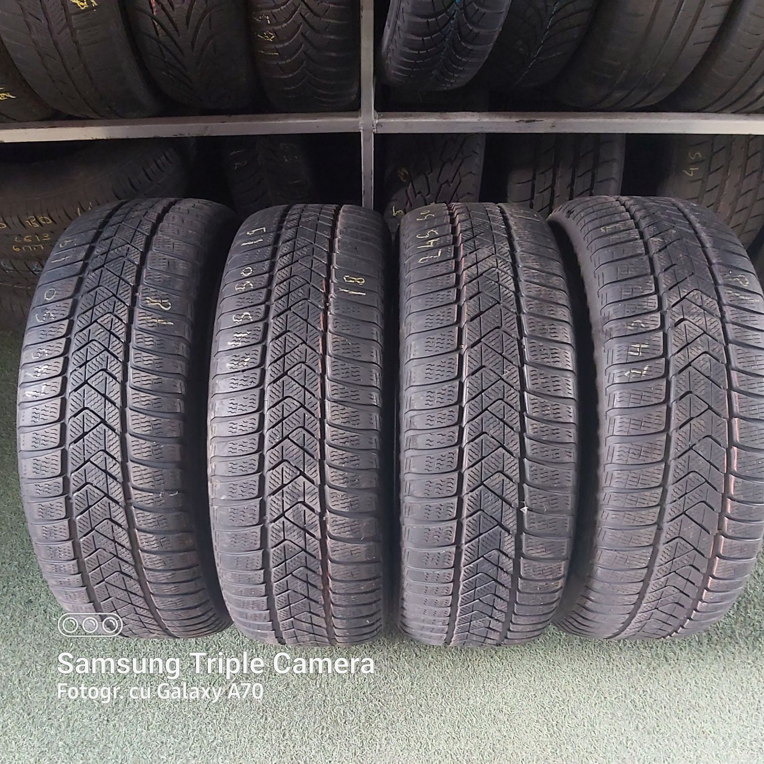 245.50.19 Pirelli M+S Runflat