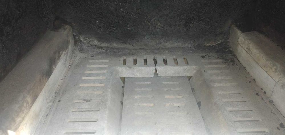 Камина Прити с водна риза