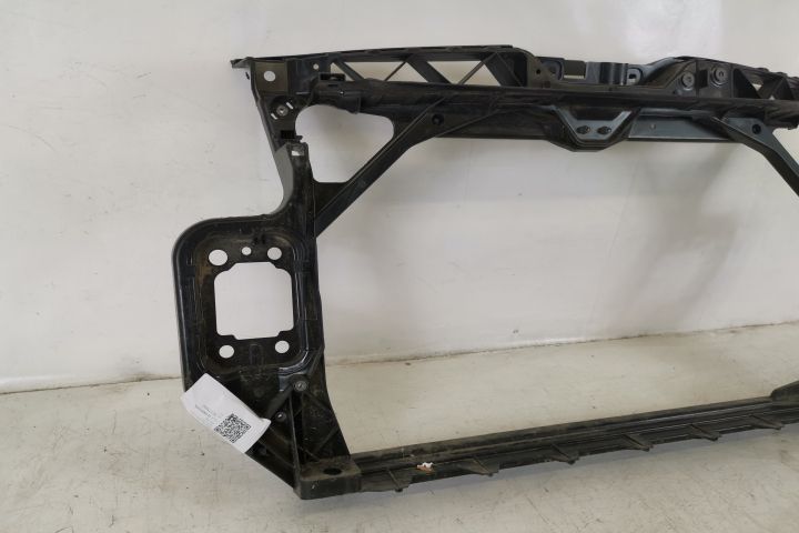 Ауди А6 / Audi A6 Оригинален теглич в добро състояние, номер 4F0805594