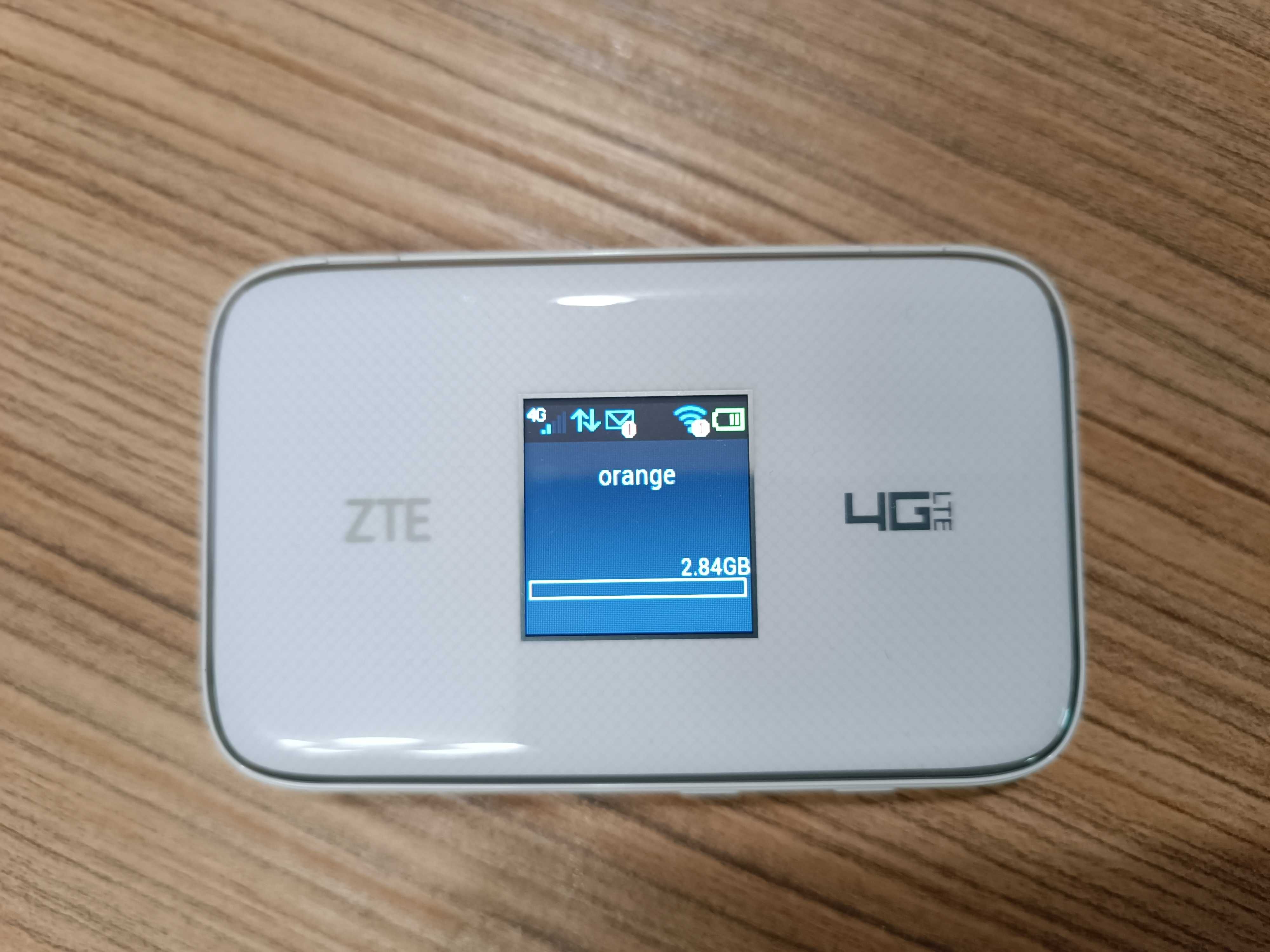 ZTE MF970 4G+ Cat6 300/50mbps router dual-band mobil portabil