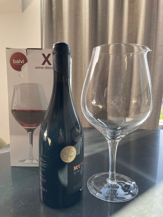 Оригинална гарафа за вино balvi 1.5 L