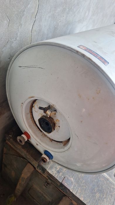 Ariston sotiladi 50.L