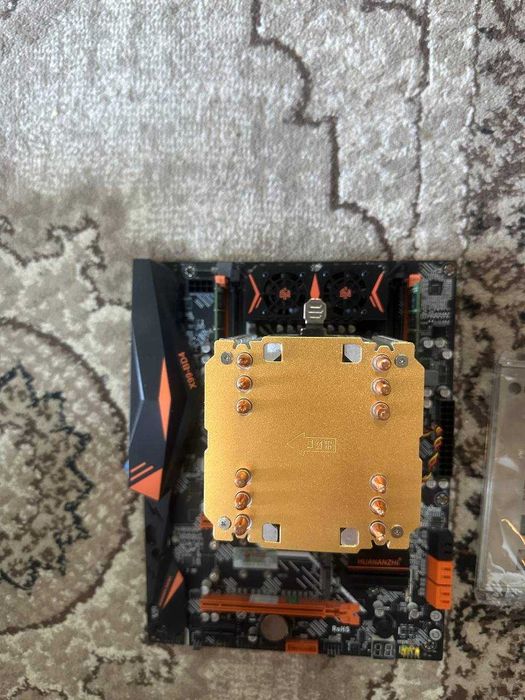 Топ комплект 32 поточный huananzhi x99 BD4 + 2666v3 + 32gb + kuller