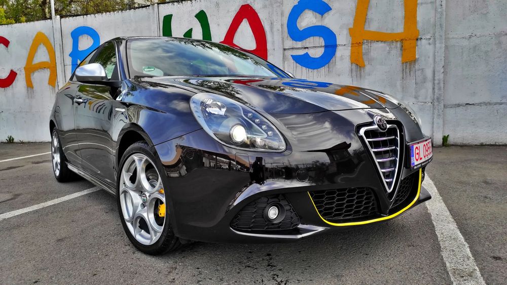 Alfa Romeo Giulietta navi, Bose, piele, xenon, incalzire scaune, senzori, pilot, carte serv