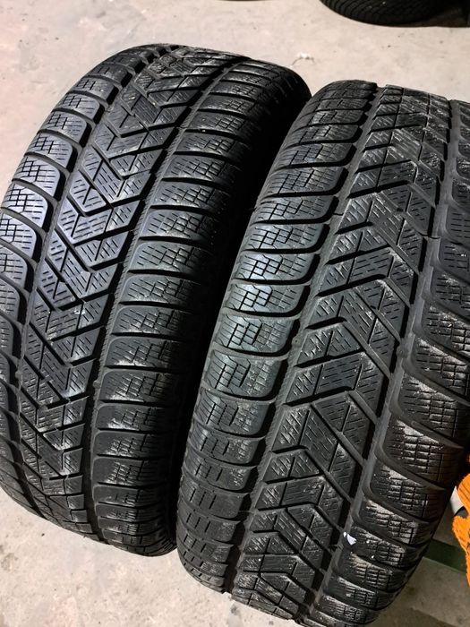 2 anvelope iarnă 235 65 r17 Pirelli