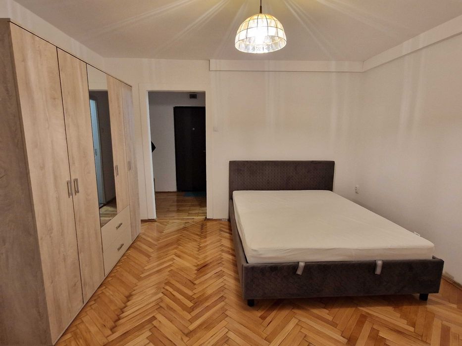 Garsoniera Manastur, zona Parang