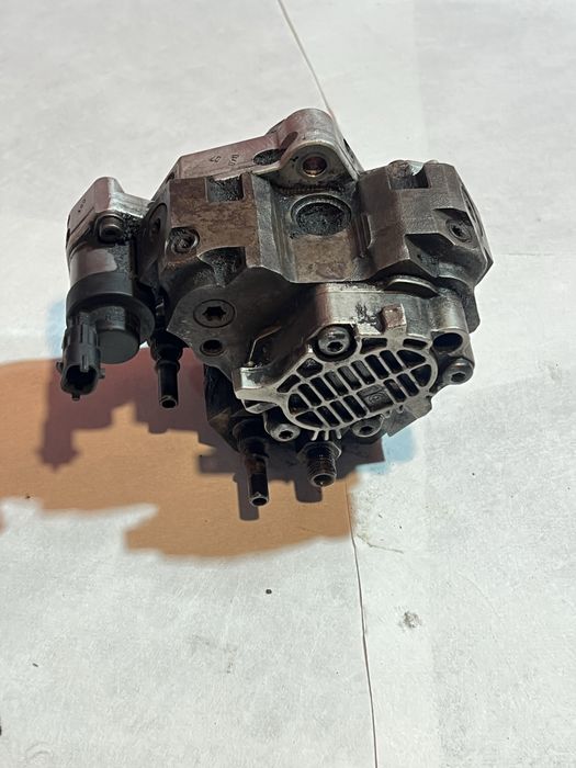 Pompa injectie Renault Master 2.5 cod 0445010033