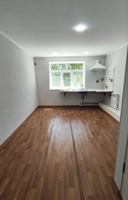 Продается 1-а комнатная на Ттз (Ориентир бешкапа Мечеть)