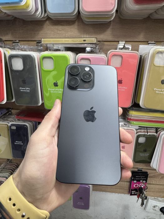 Iphone 15 pro max ideall