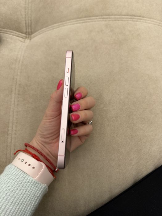 Iphone 15 розов 256 GB
