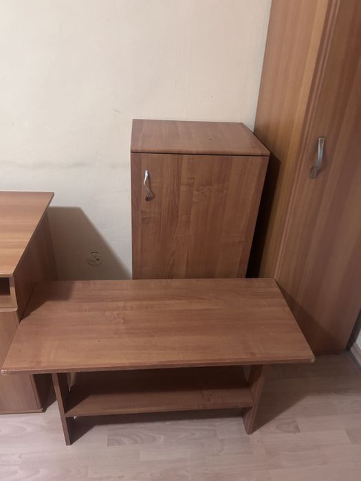 Vand Mobila sufragerie, usi
