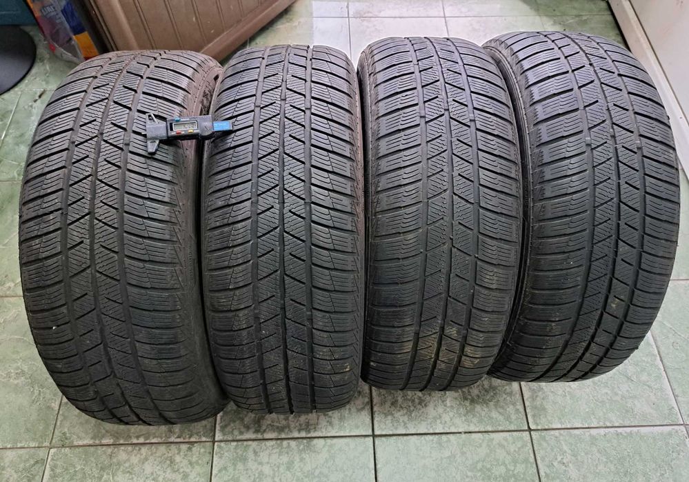 4 anvelope 215/55 R17 Barum
