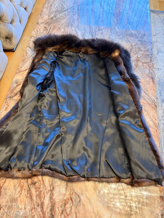 Vesta nurca foarte putin purtata!Marime 38-40