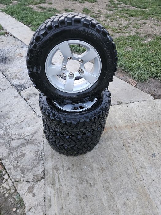 Vând roți suzuki Vitara/Jimmy