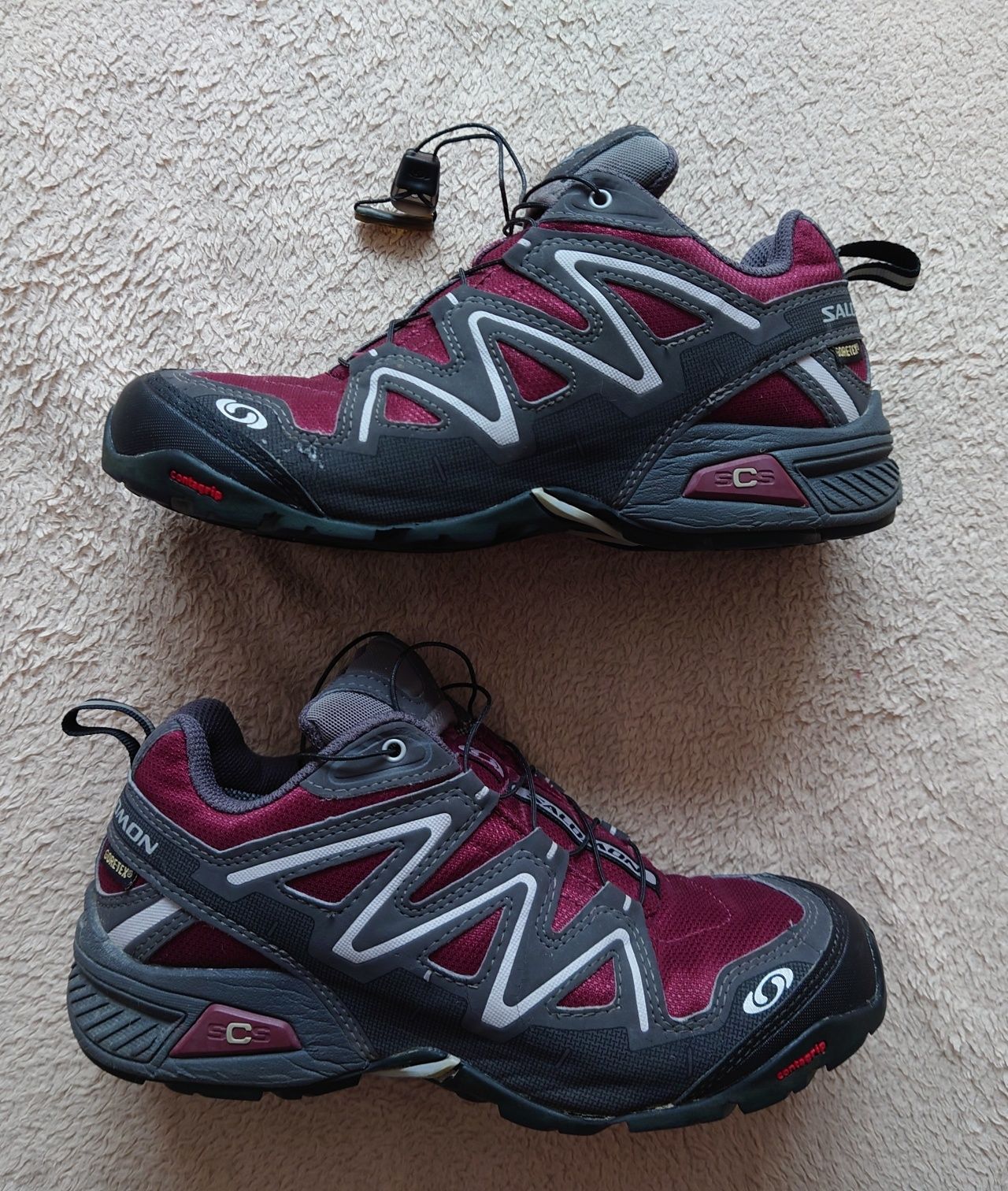 Semighete dama Salomon cu Goretex marimea 36 2/3